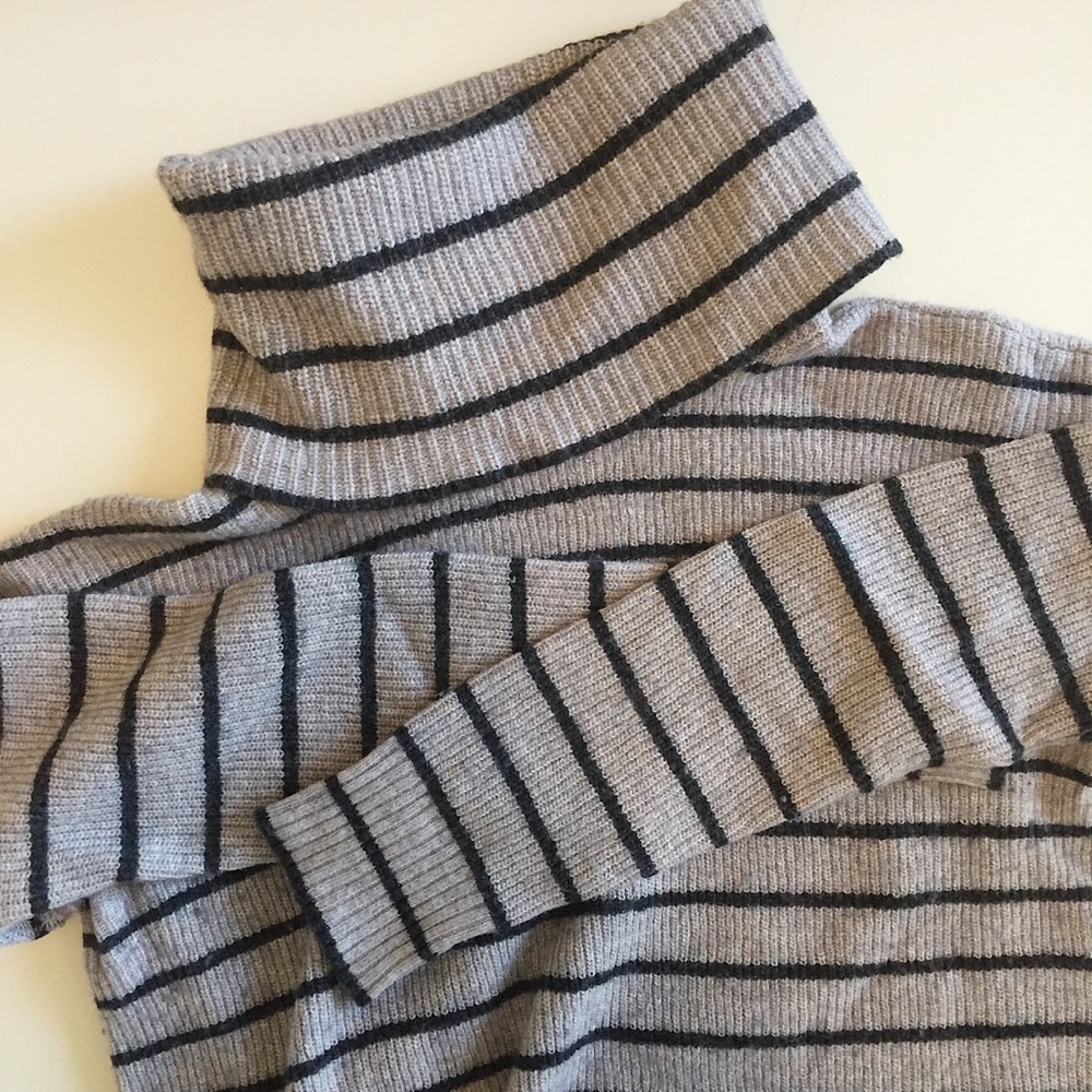 Madewell Cropped Turtleneck